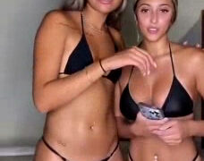 Ximena Saenz Nude show with her friend